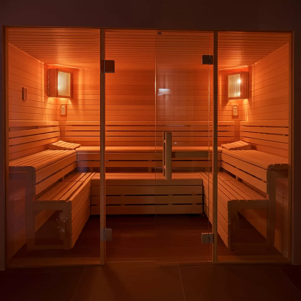 千代田区　サウナ　タトゥー