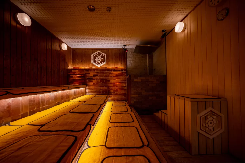 金の亀 港区 サウナ タトゥー