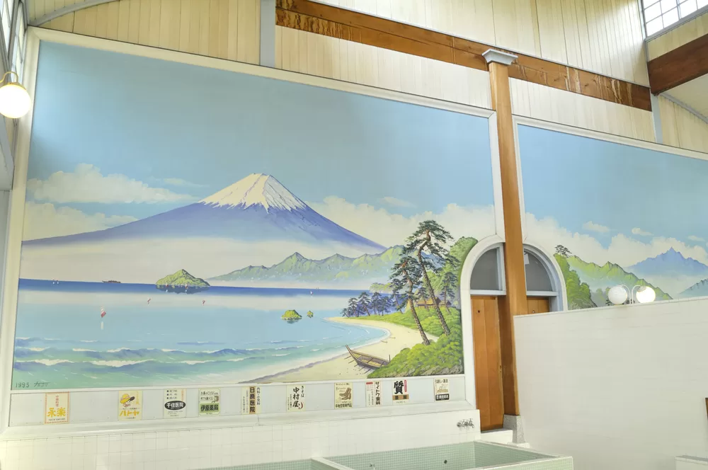 【実は深い歴史】銭湯とタトゥーの意外な関係、そしてOKが多い理由とは？